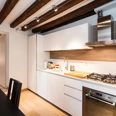 The Cosy Nest Apartmán Benátky